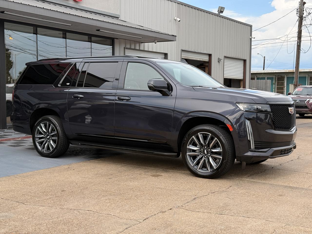 Cadillac Escalade ESV Sport AWD 2024