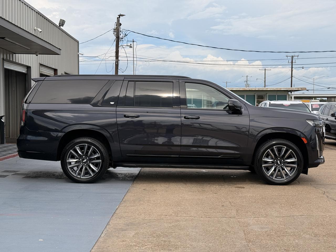 Cadillac Escalade ESV Sport AWD 2024