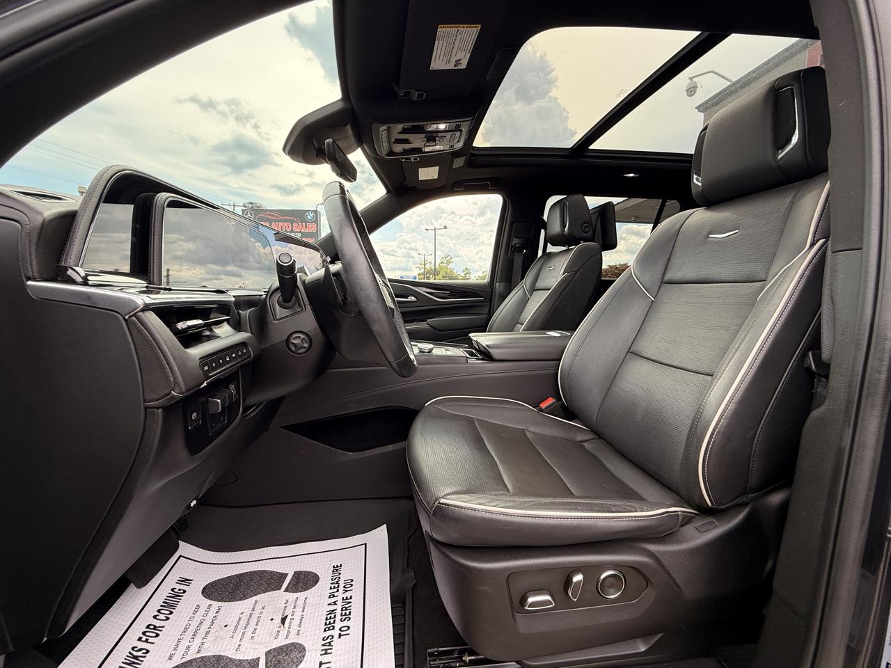 Cadillac Escalade ESV Sport AWD 2024