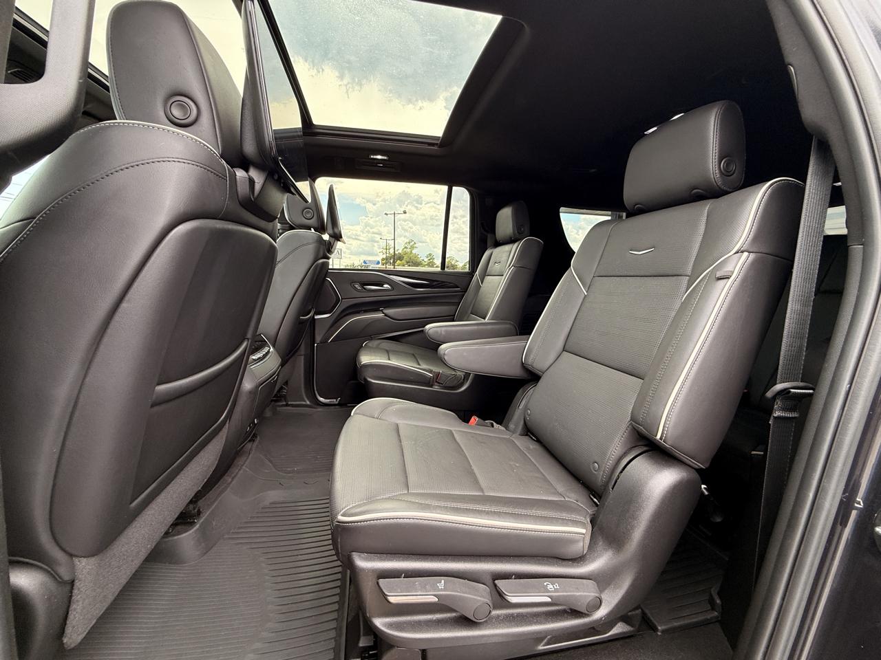 Cadillac Escalade ESV Sport AWD 2024