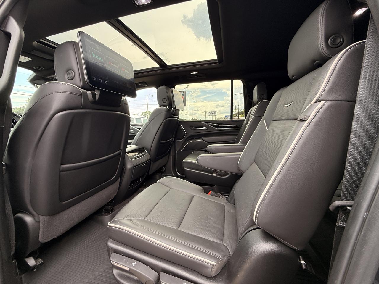 Cadillac Escalade ESV Sport AWD 2024