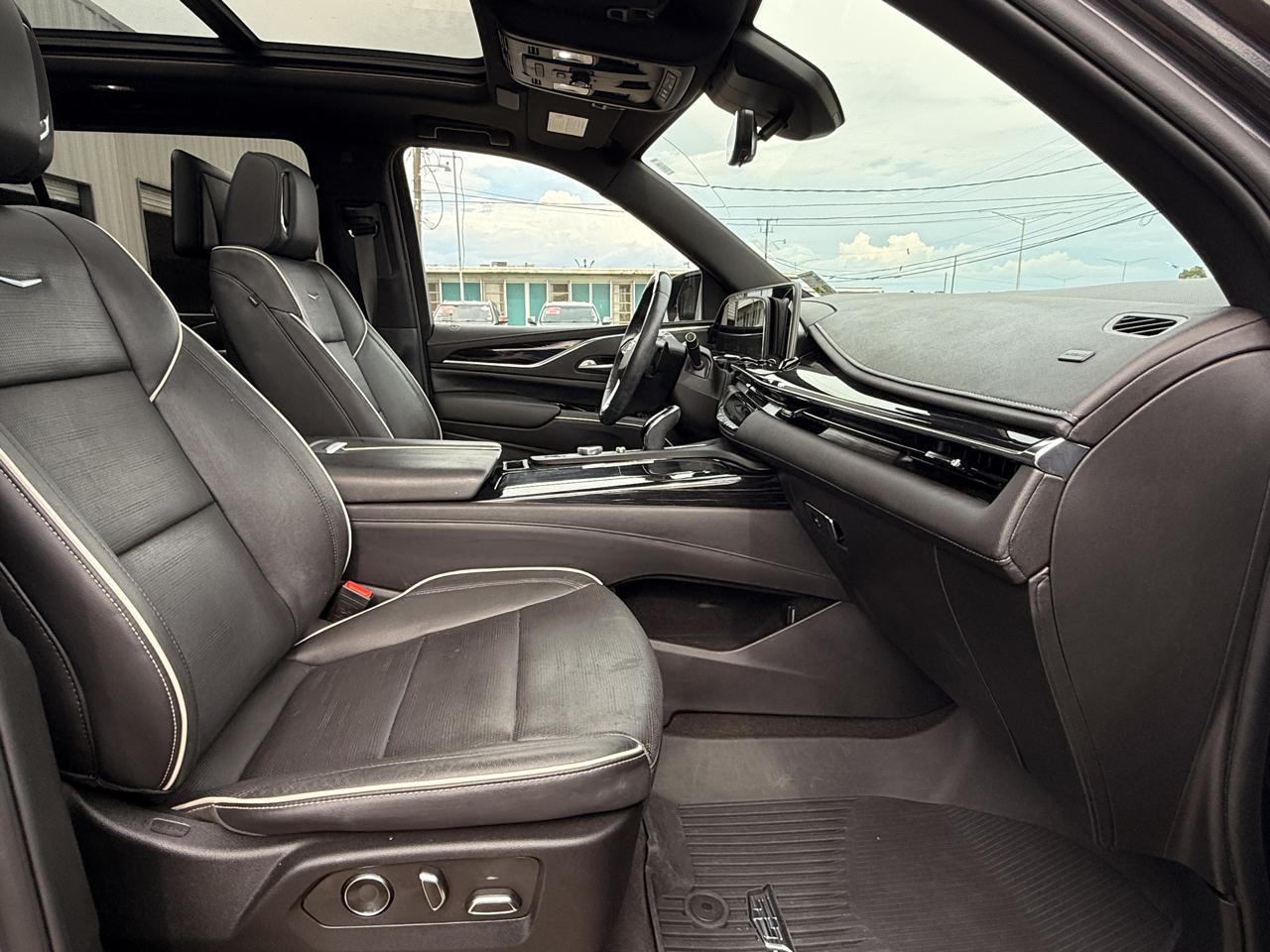 Cadillac Escalade ESV Sport AWD 2024