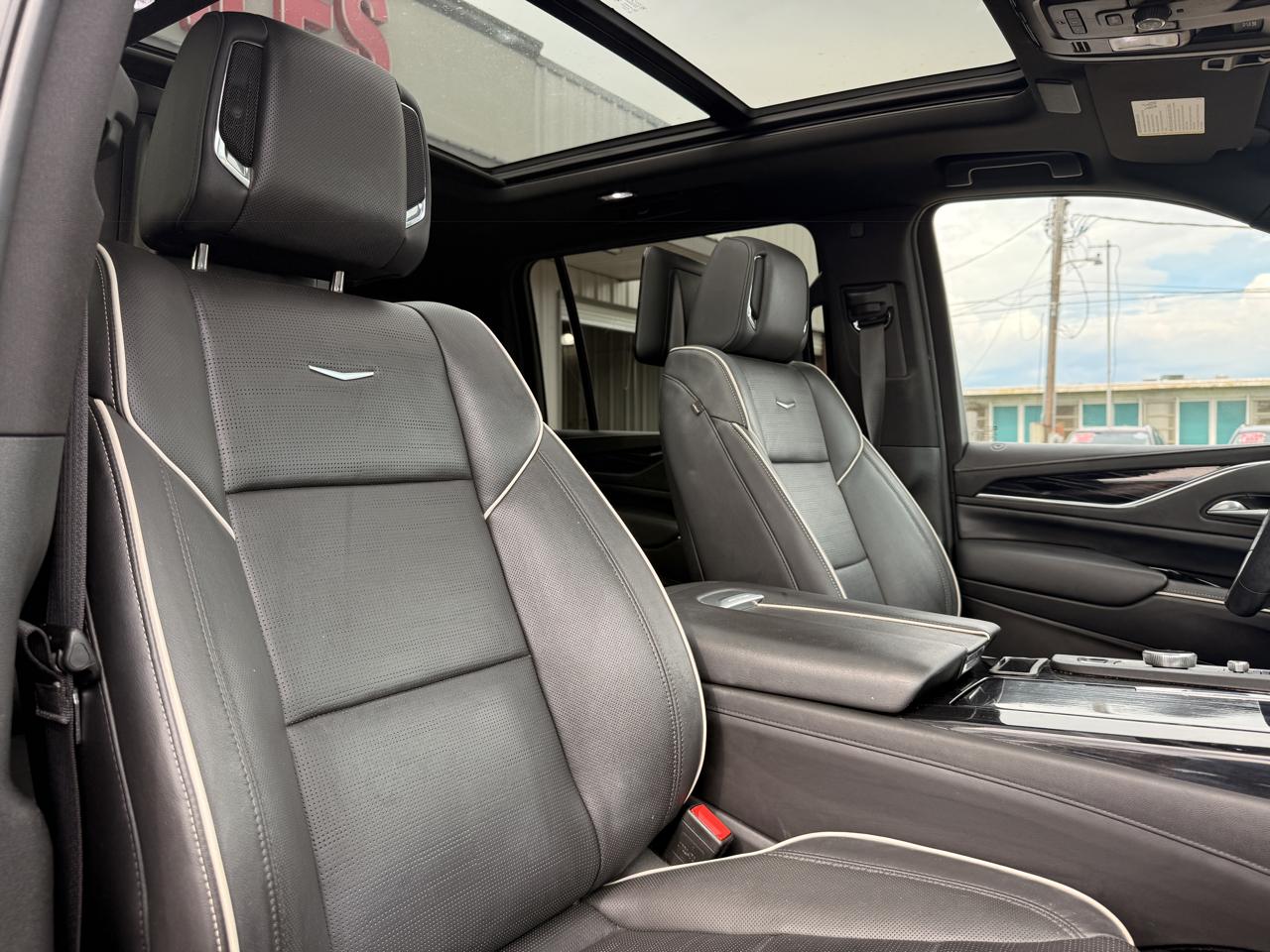 Cadillac Escalade ESV Sport AWD 2024