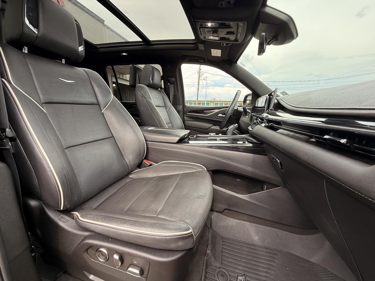 Cadillac Escalade ESV Sport AWD 2024
