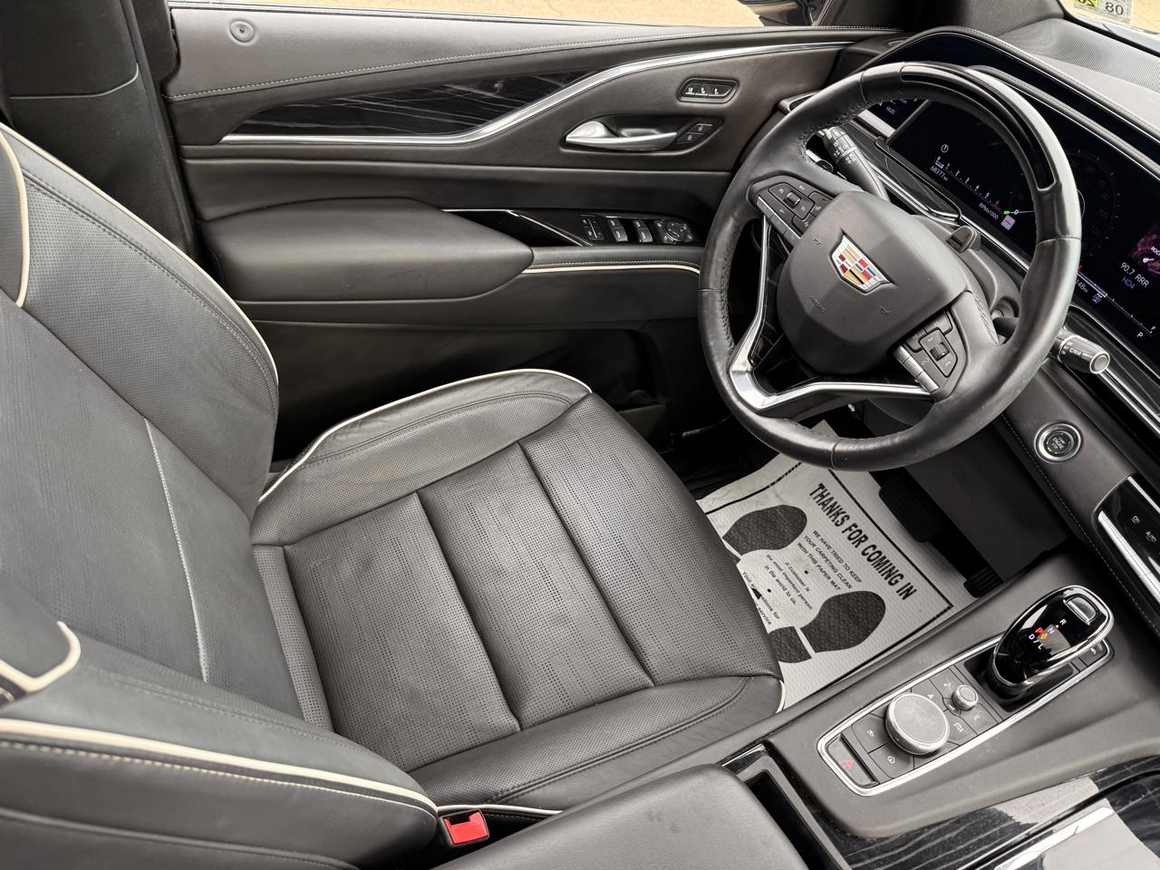 Cadillac Escalade ESV Sport AWD 2024