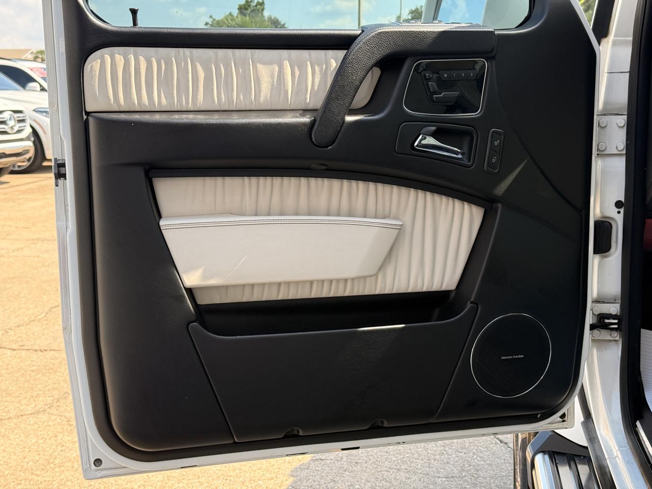 Mercedes-Benz G-Class G550 4MATIC 2015