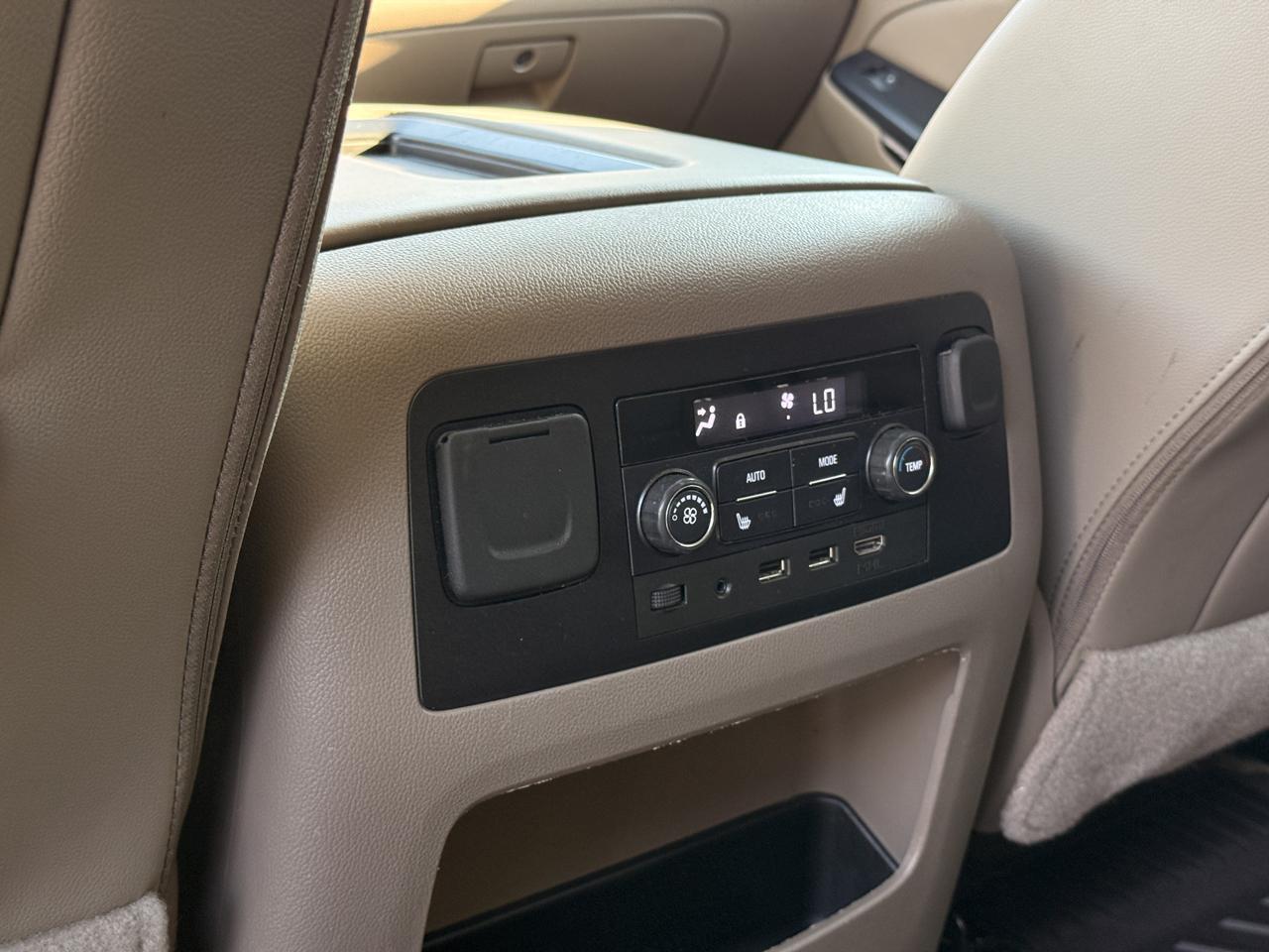GMC Yukon SLT 2WD 2018