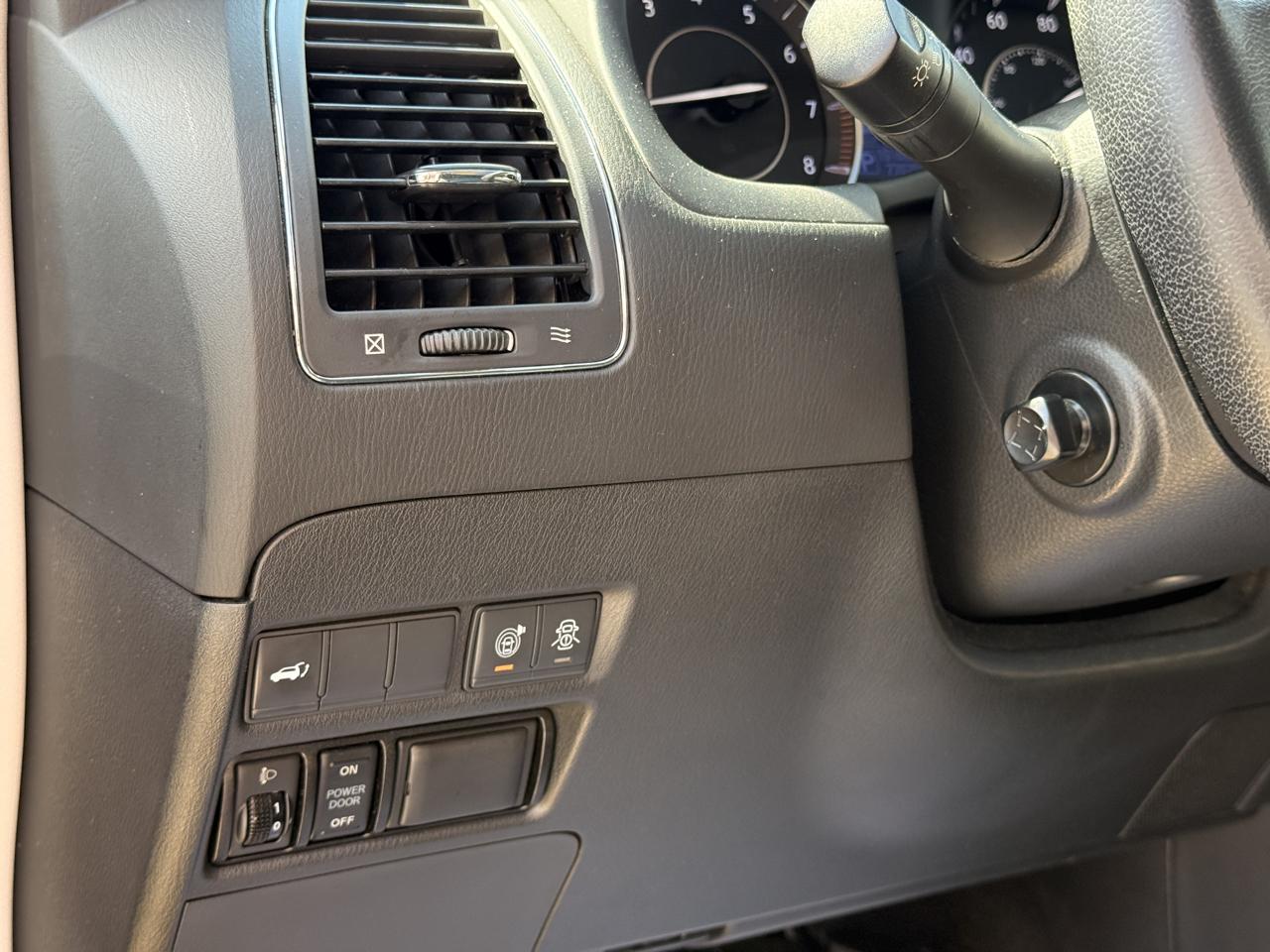 Nissan Armada SL 2WD 2019
