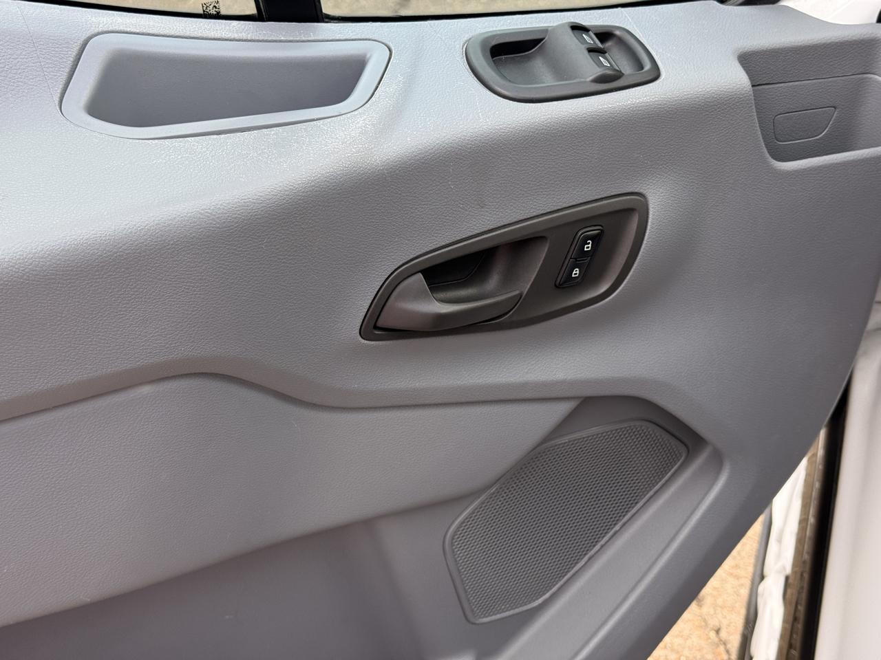 Ford Transit  2018