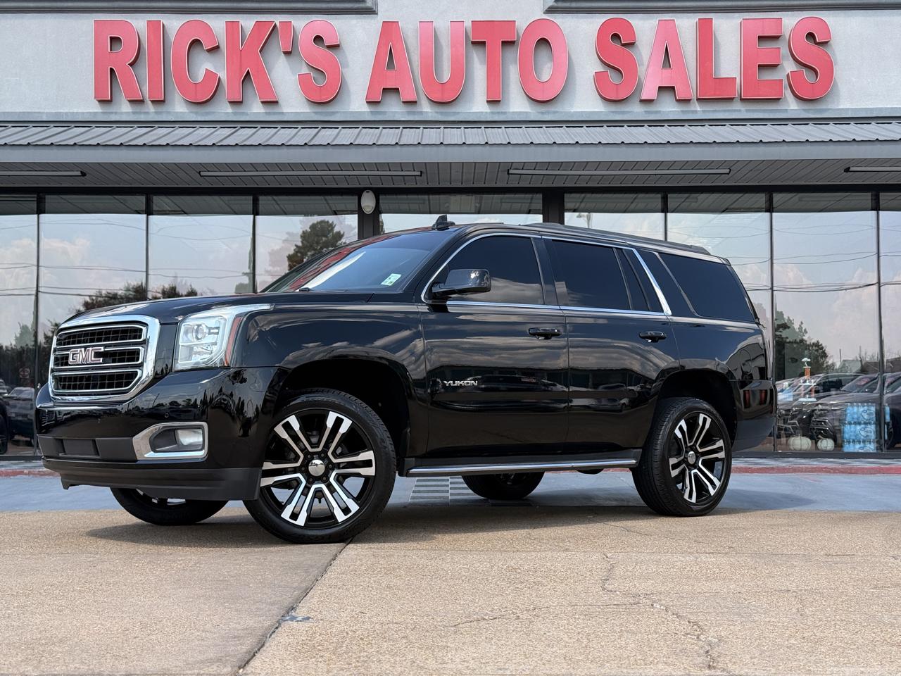 GMC Yukon photo 5