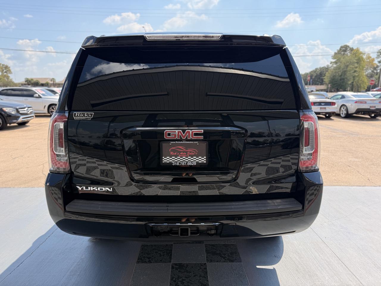 GMC Yukon photo 10