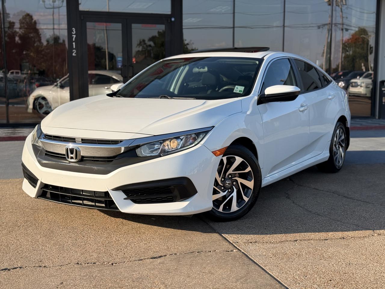 Honda Civic photo 3
