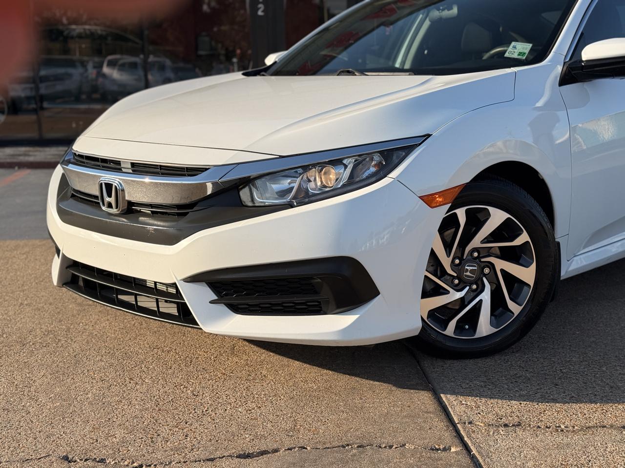 Honda Civic photo 6