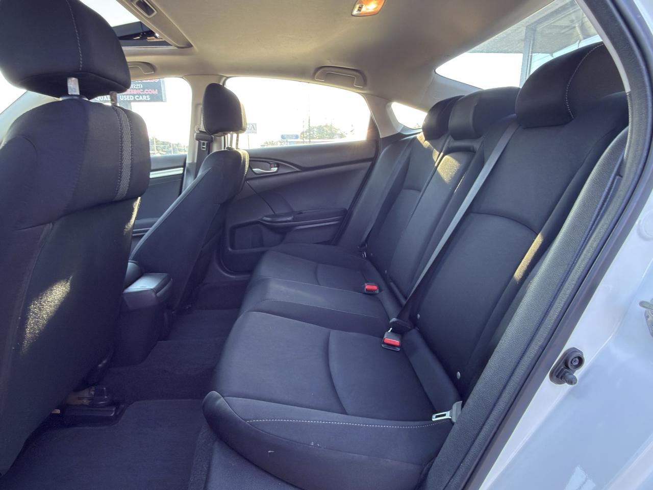 Honda Civic photo 29