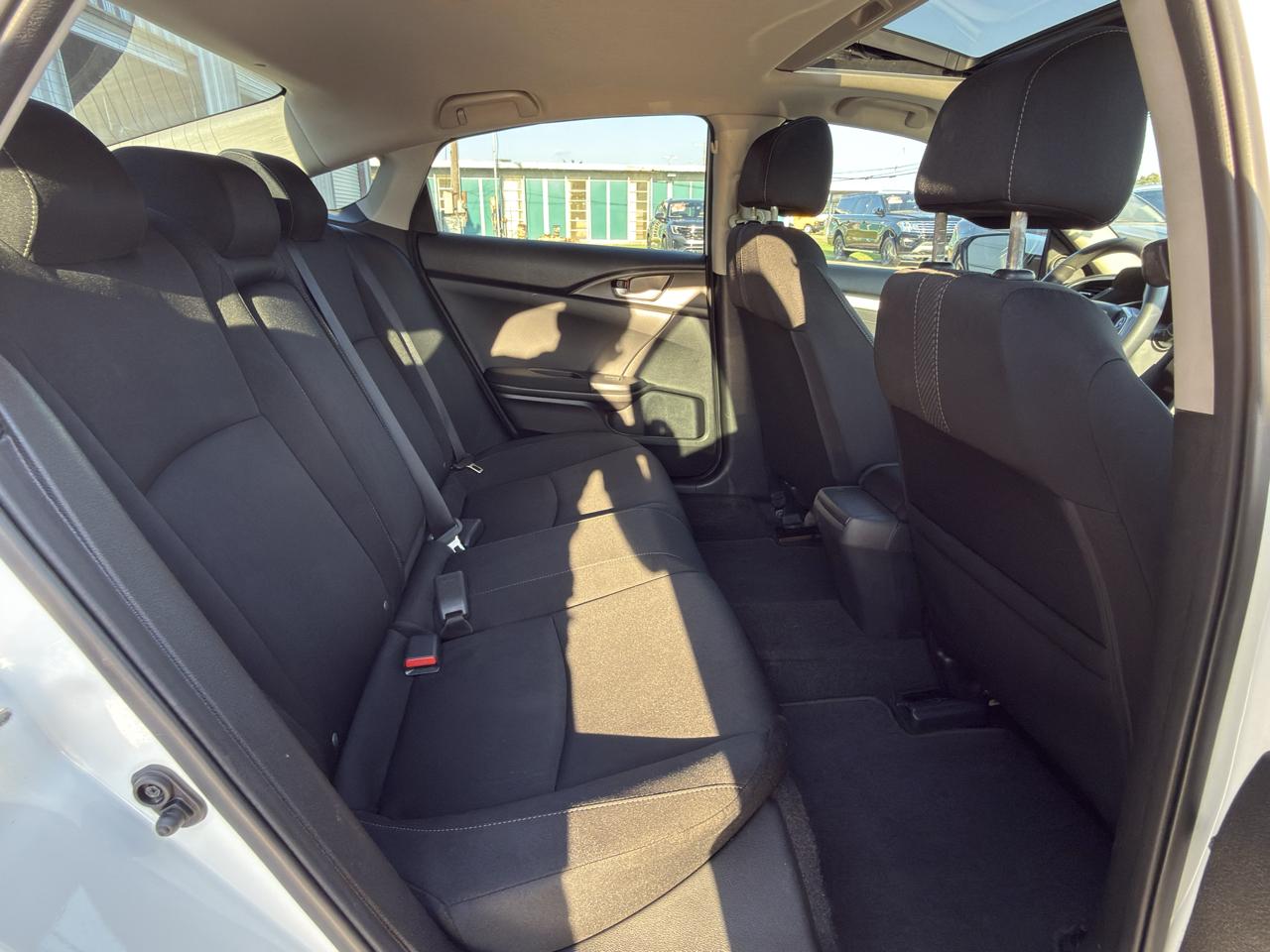 Honda Civic photo 36