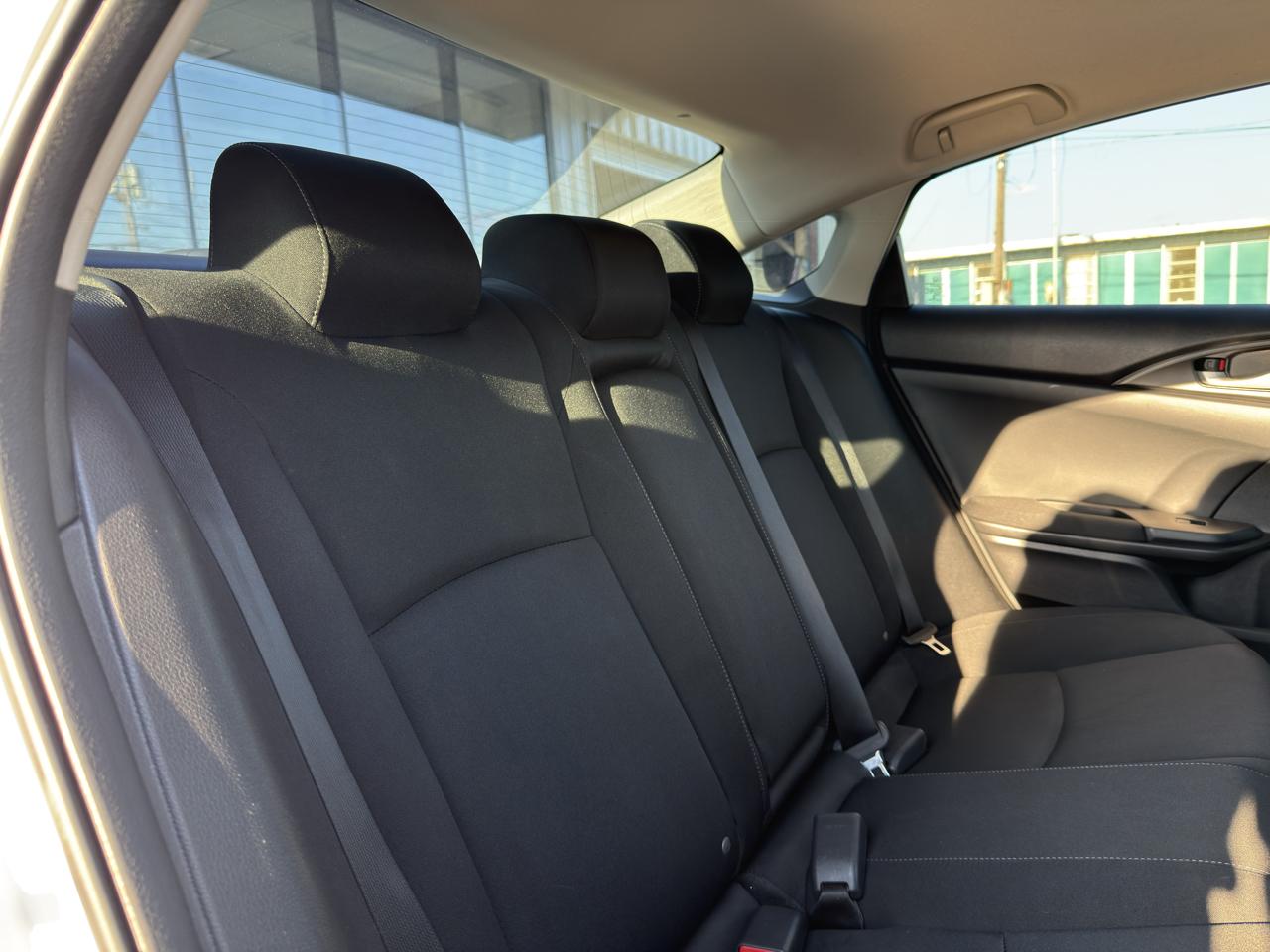 Honda Civic photo 38
