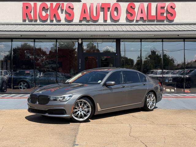 2019 BMW 7 Series 740i RWD