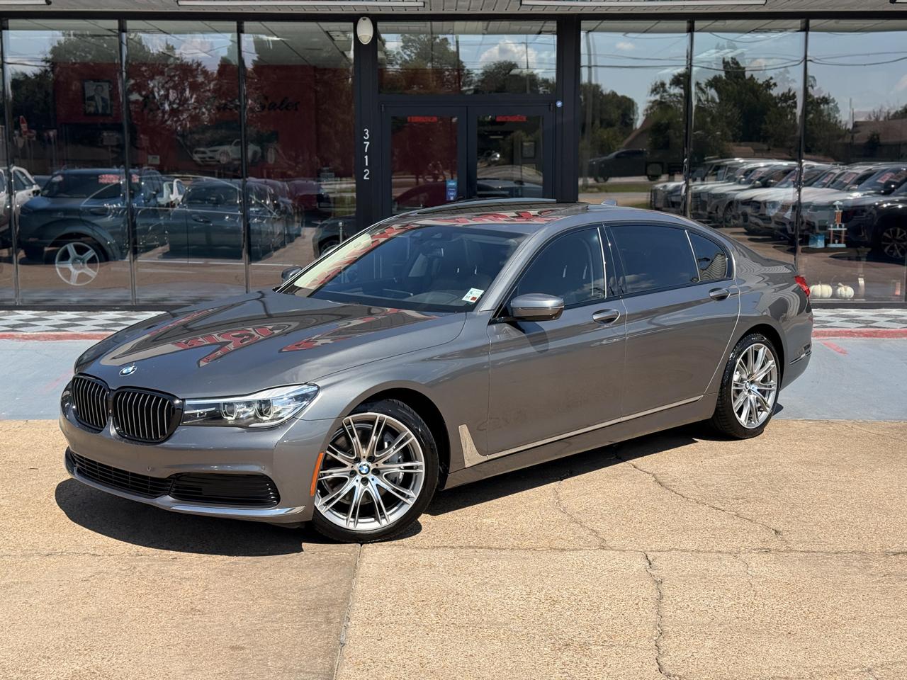 BMW 7-Series 740i 2019