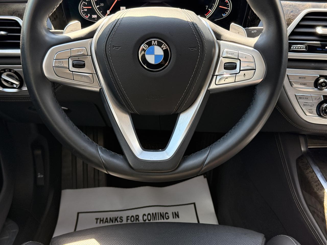 BMW 7-Series 740i 2019