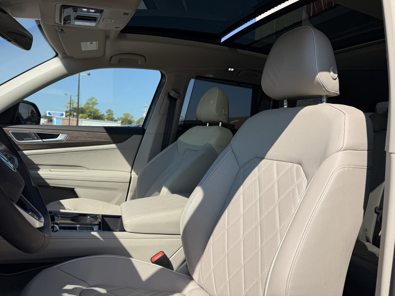 Volkswagen Atlas SEL Premium R-Line 4MOTION 2025