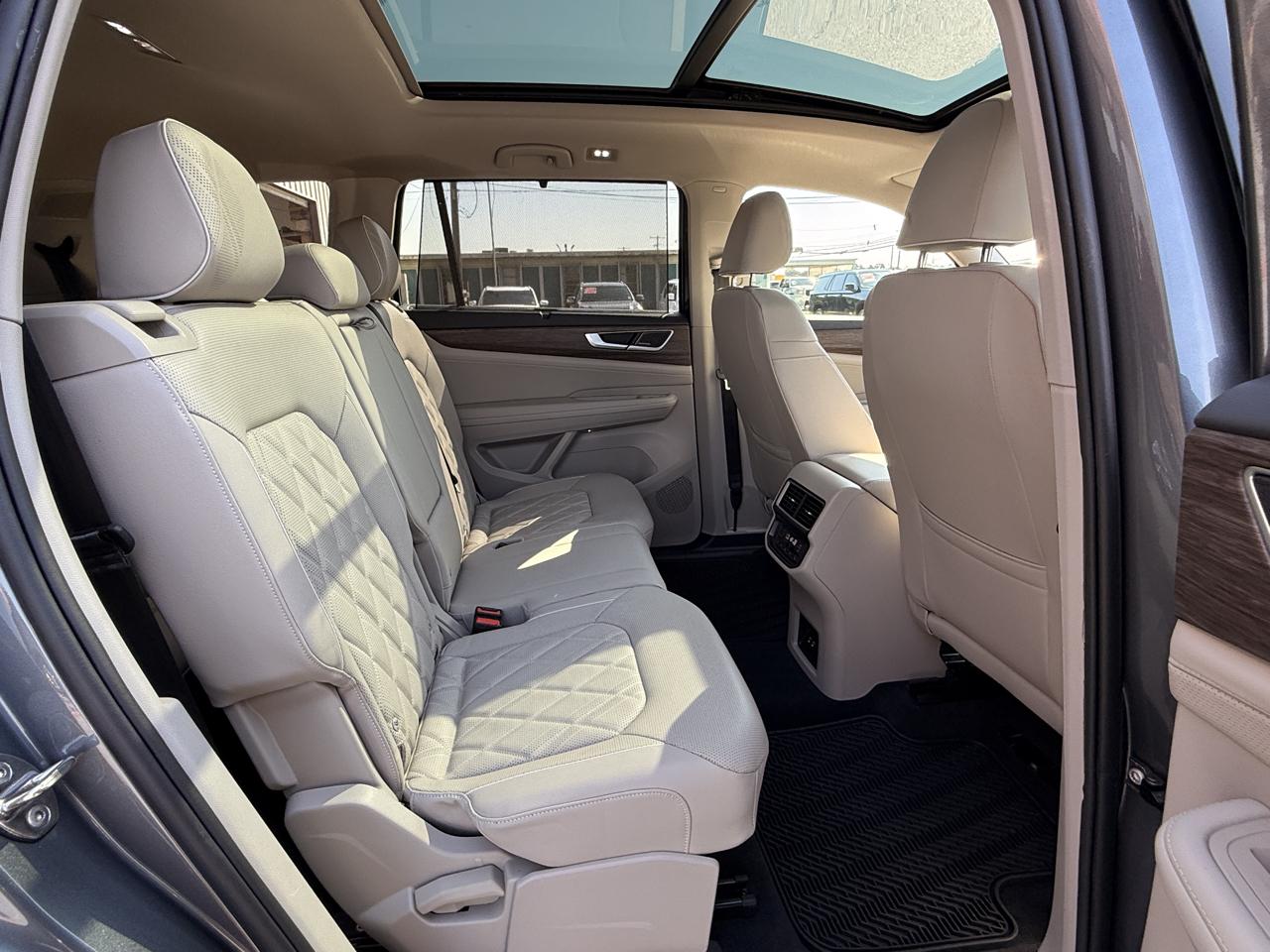 Volkswagen Atlas SEL Premium R-Line 4MOTION 2025