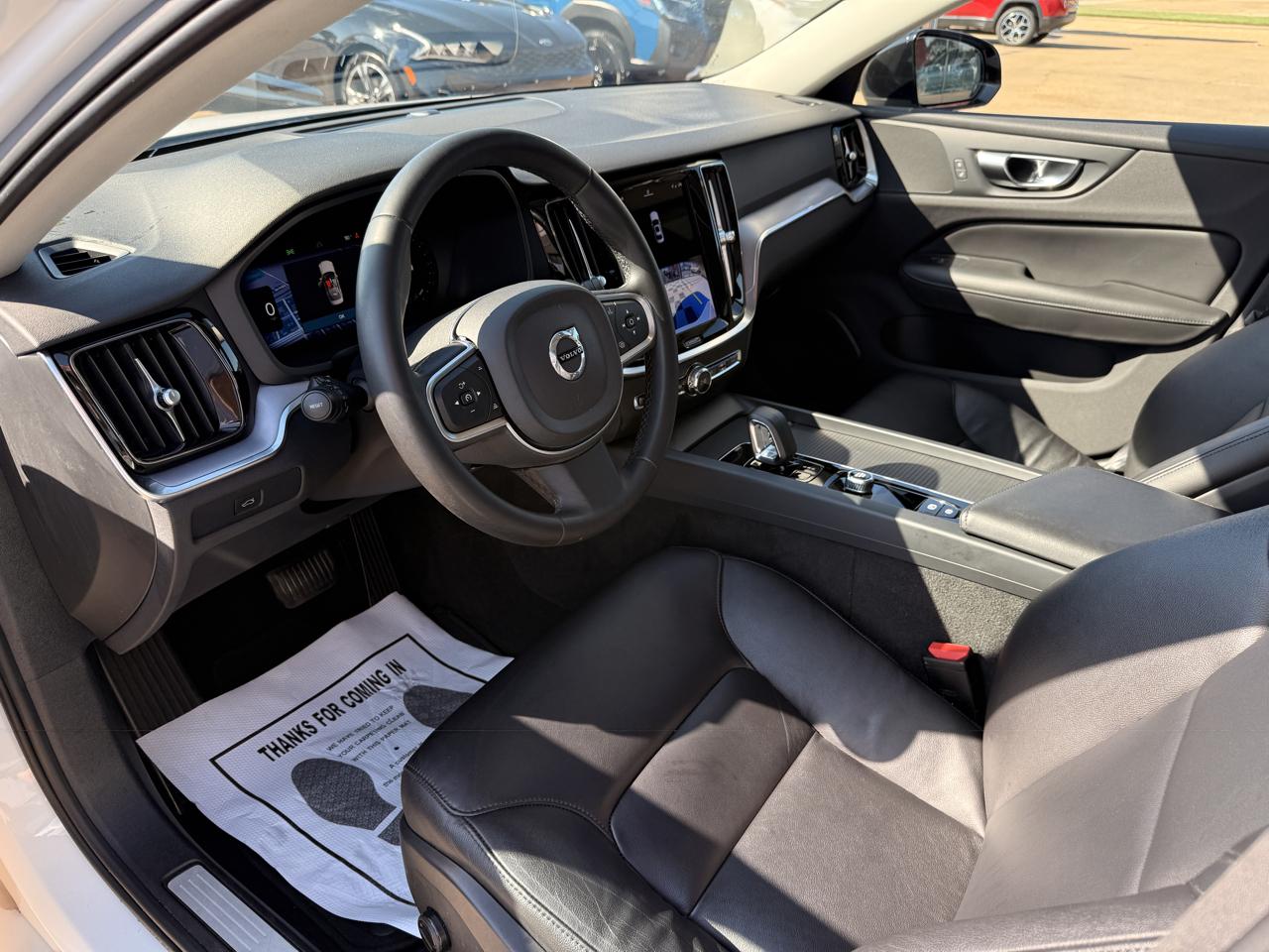 Volvo S60 B5 Core Dark 2024