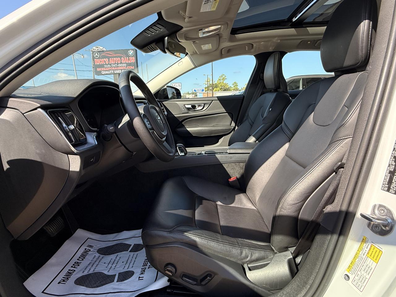 Volvo S60 B5 Core Dark 2024