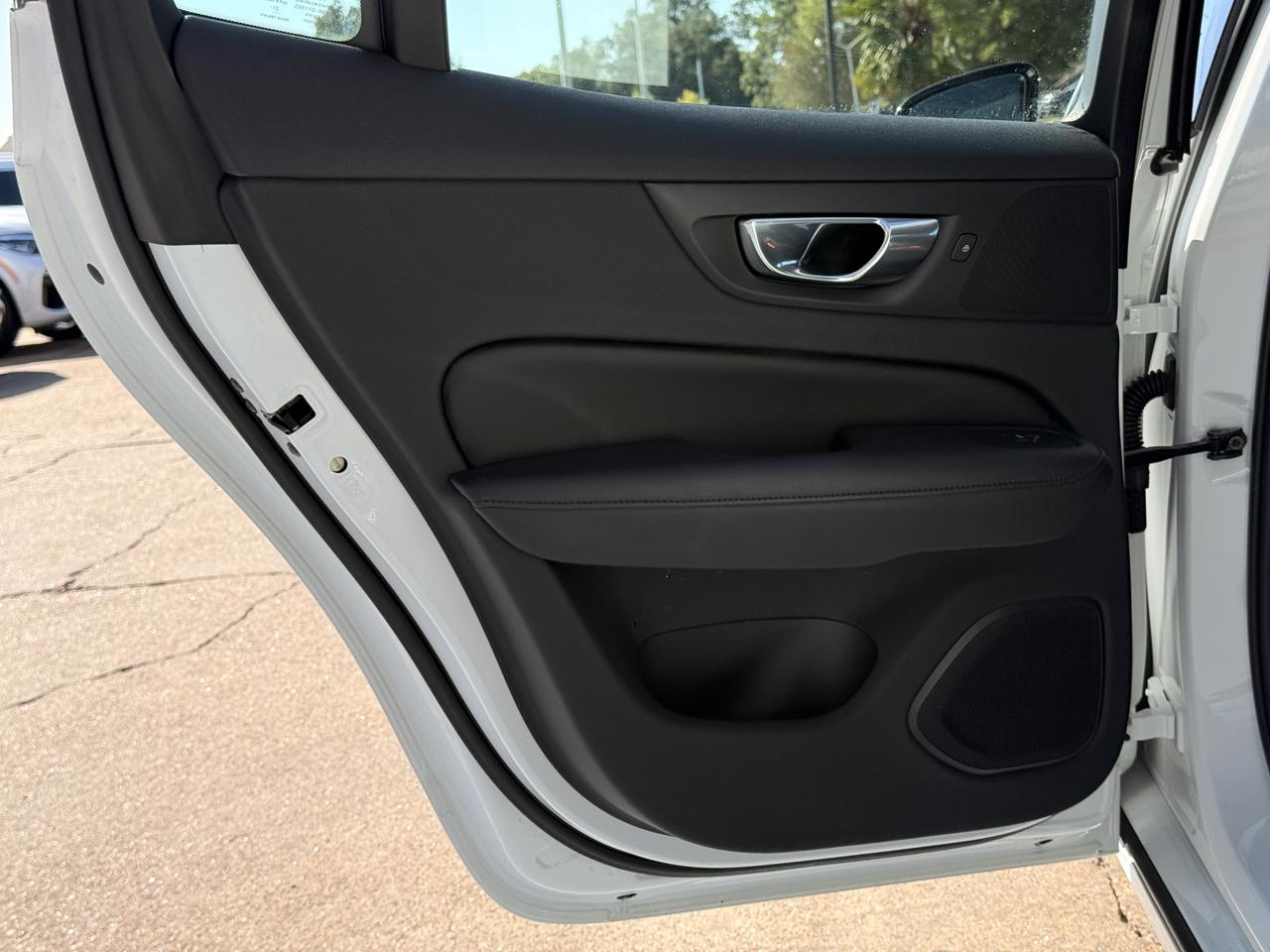 Volvo S60 B5 Core Dark 2024