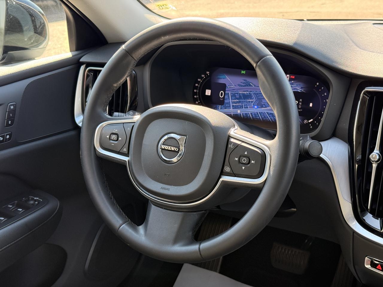 Volvo S60 B5 Core Dark 2024
