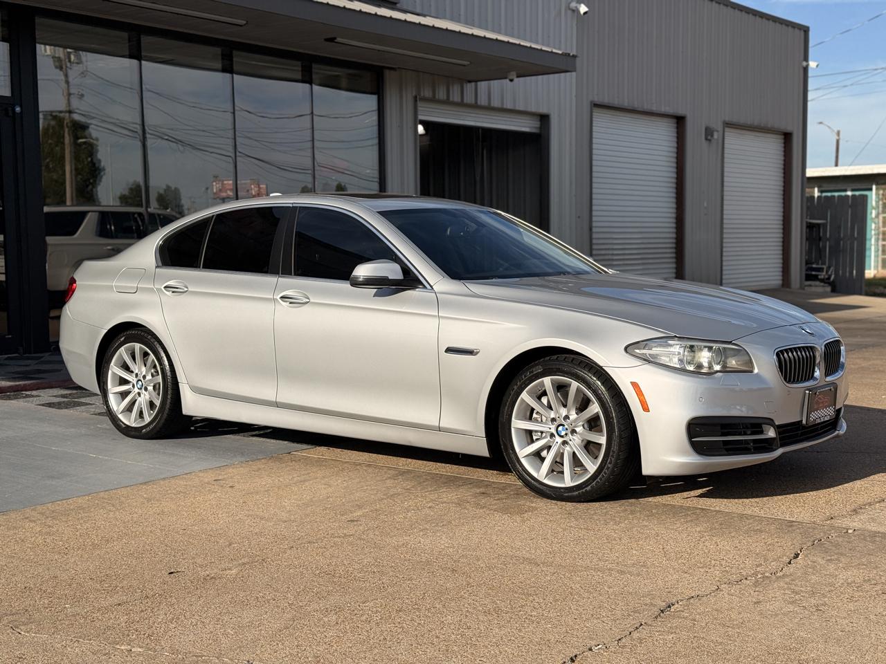 BMW 5-Series 535i 2014