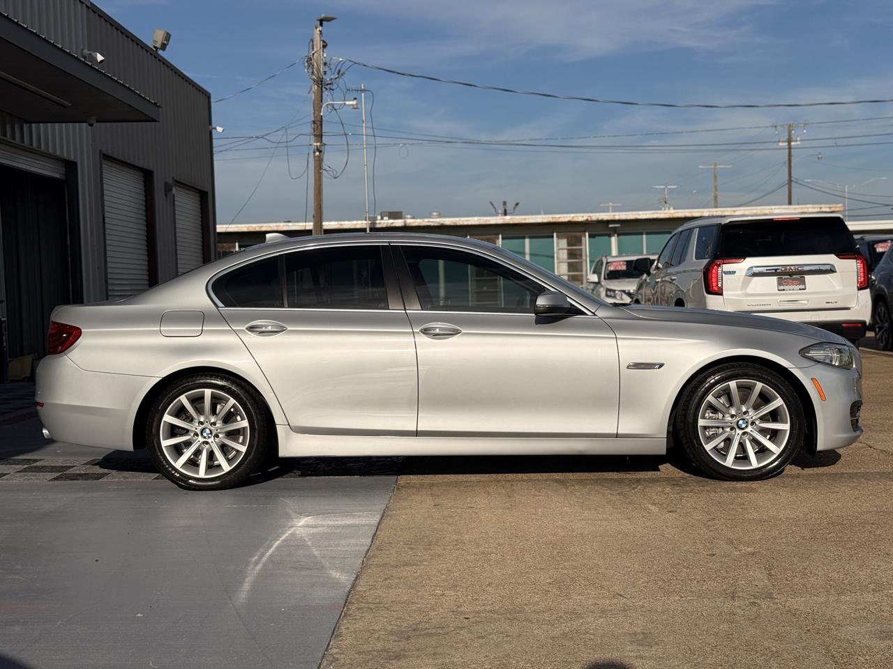 BMW 5-Series 535i 2014