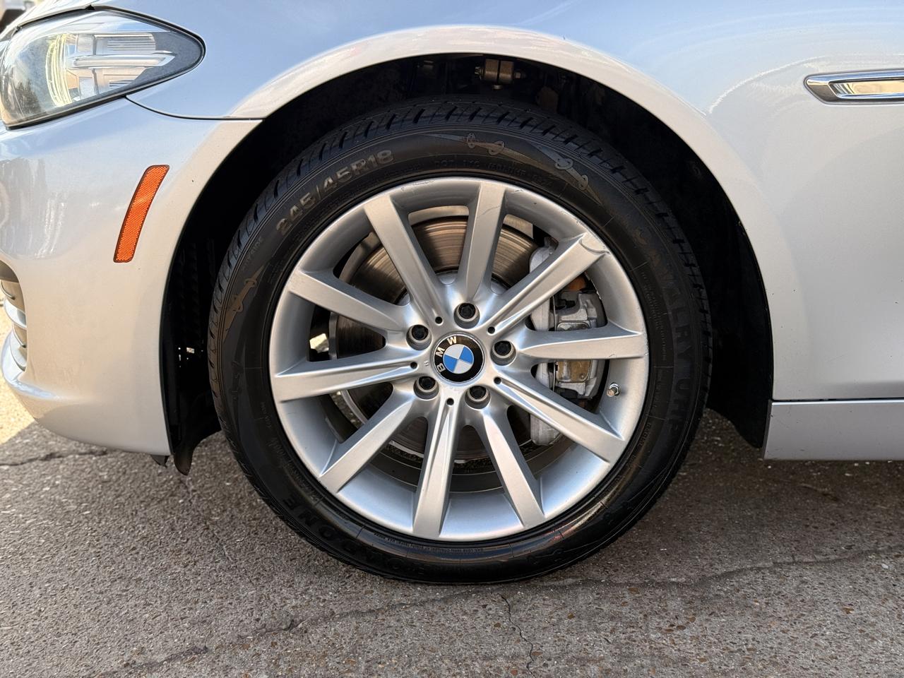 BMW 5-Series 535i 2014