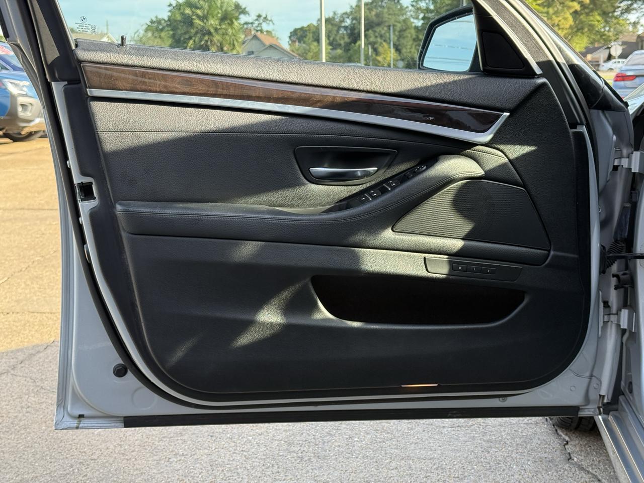 BMW 5-Series 535i 2014