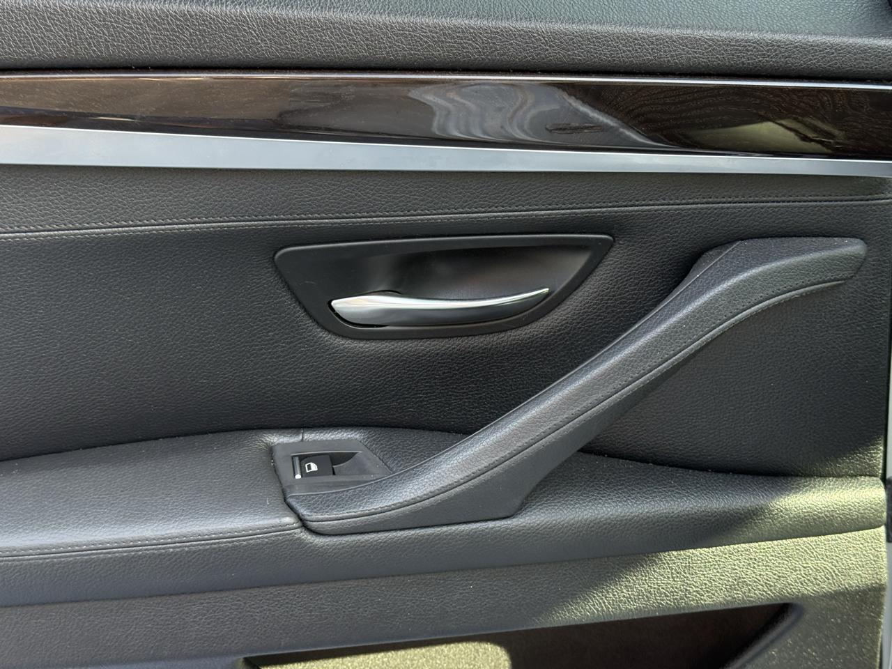 BMW 5-Series 535i 2014