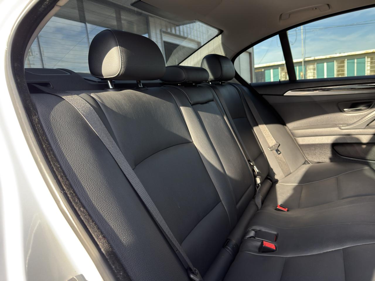 BMW 5-Series 535i 2014