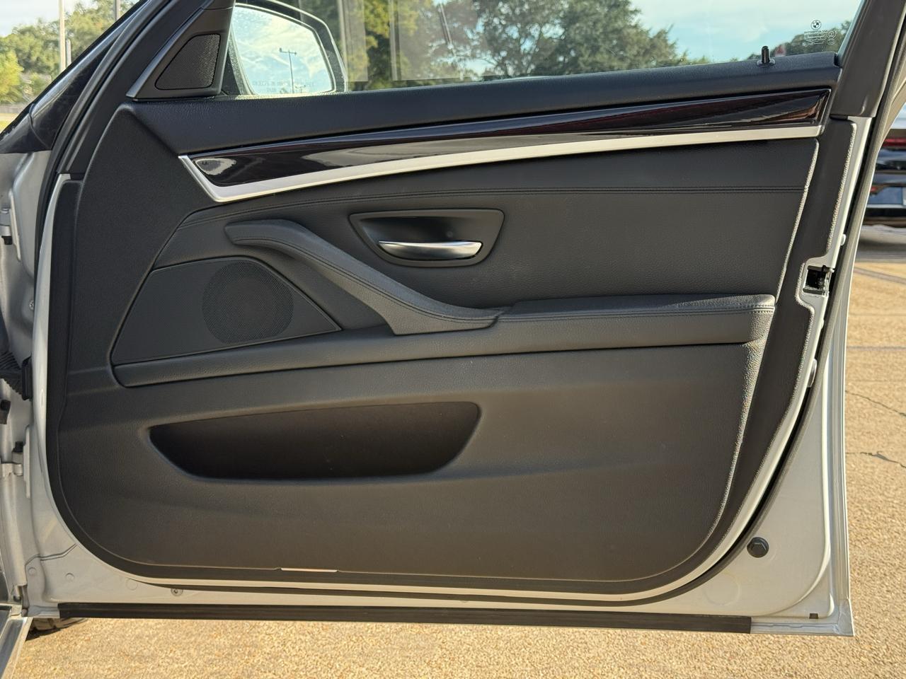 BMW 5-Series 535i 2014