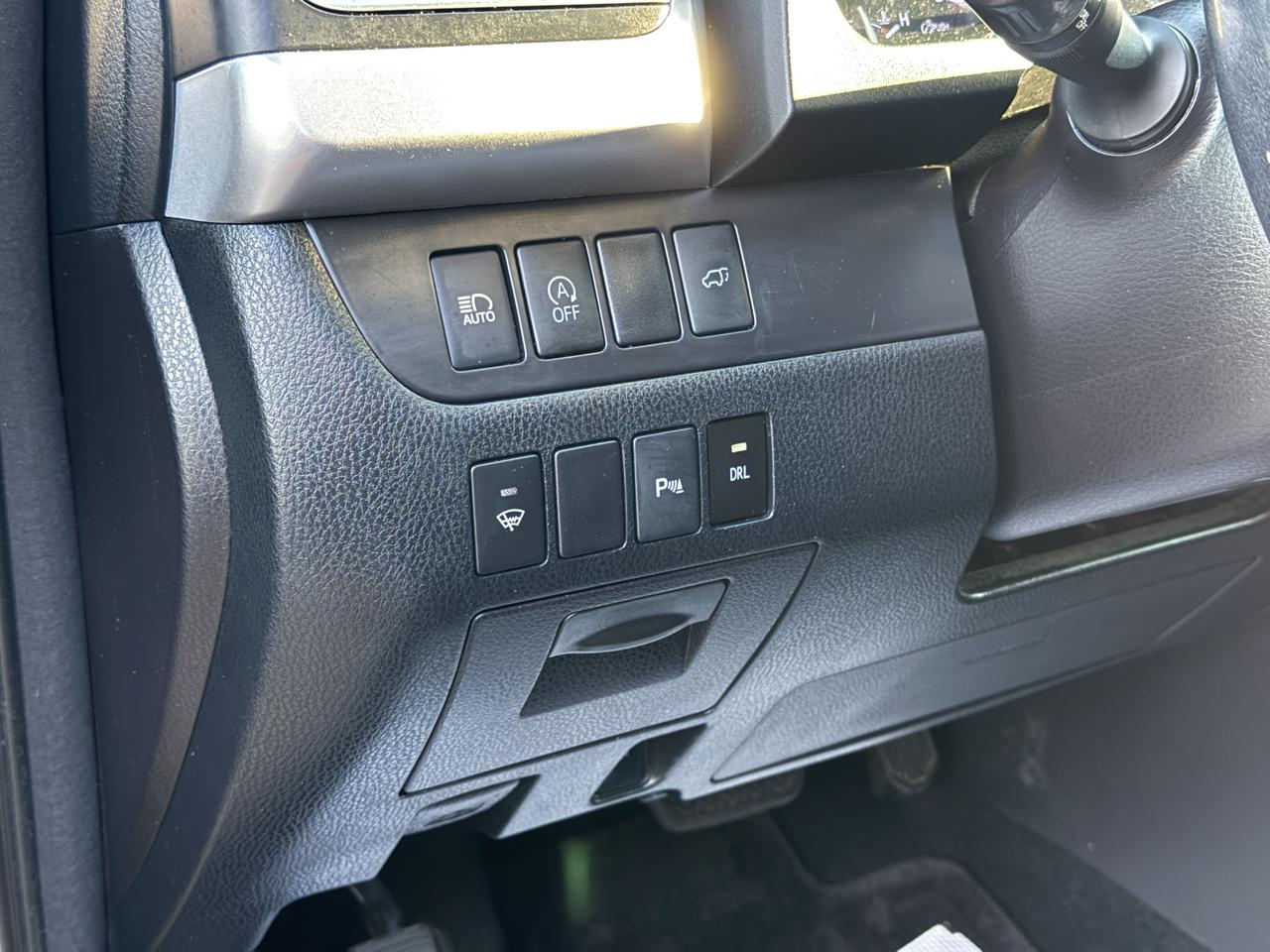 Toyota Highlander Limited Platinum FWD V6 2017