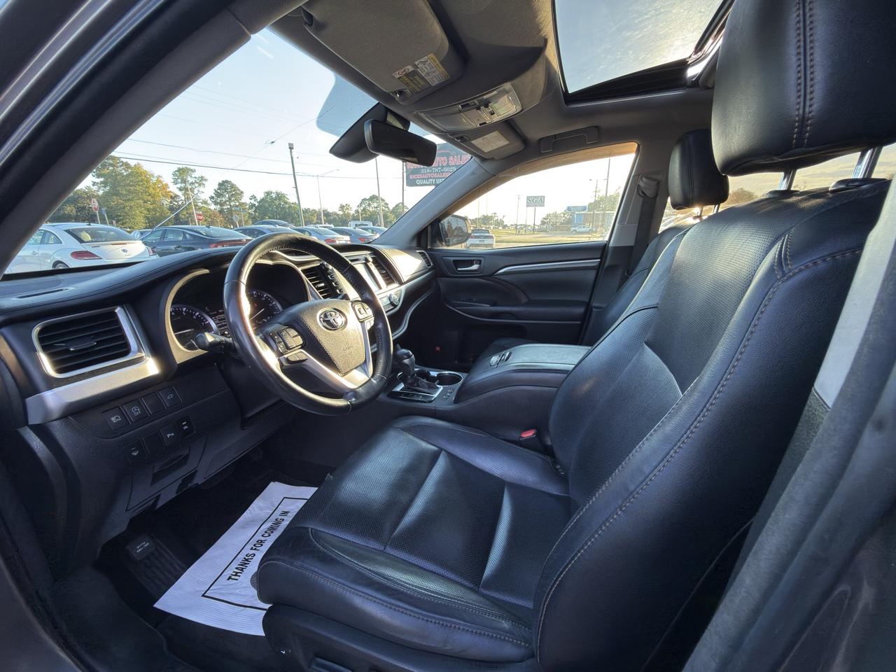 Toyota Highlander Limited Platinum FWD V6 2017