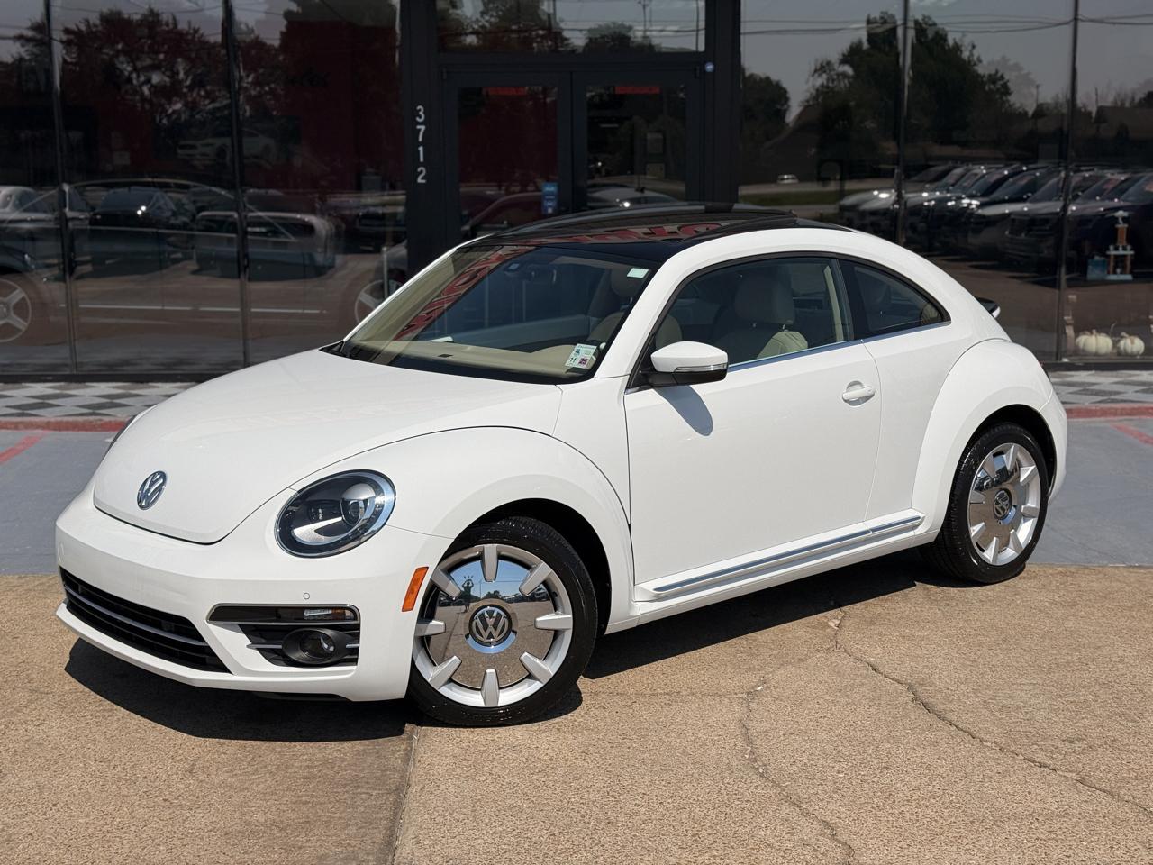 Volkswagen Beetle 2.0T SE 2018
