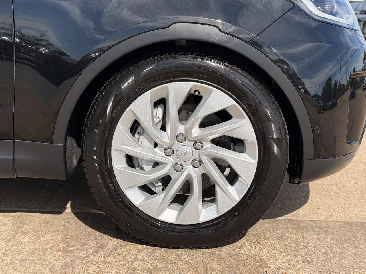 Land Rover Discovery S 2024