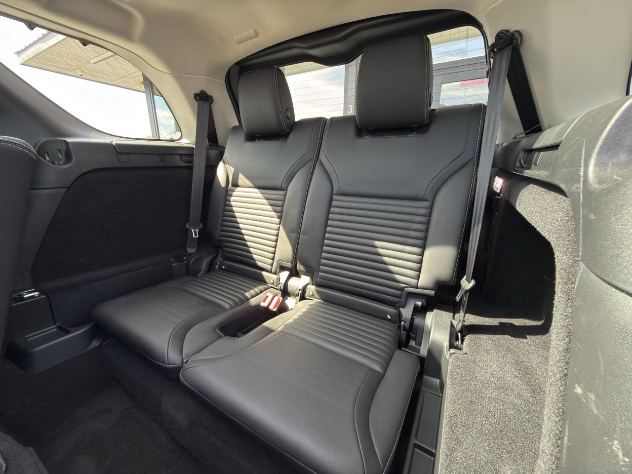 Land Rover Discovery S 2024