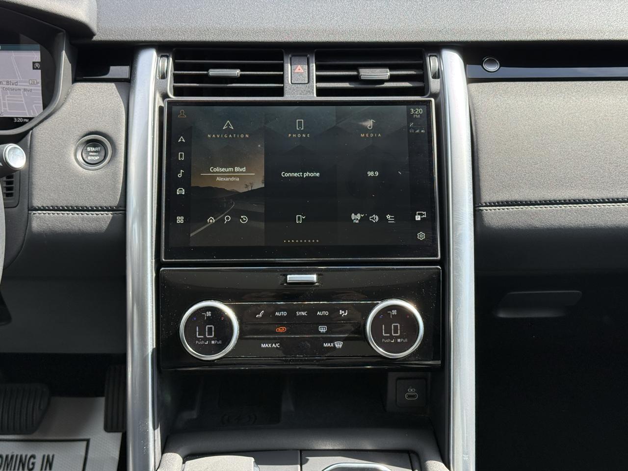 Land Rover Discovery S 2024