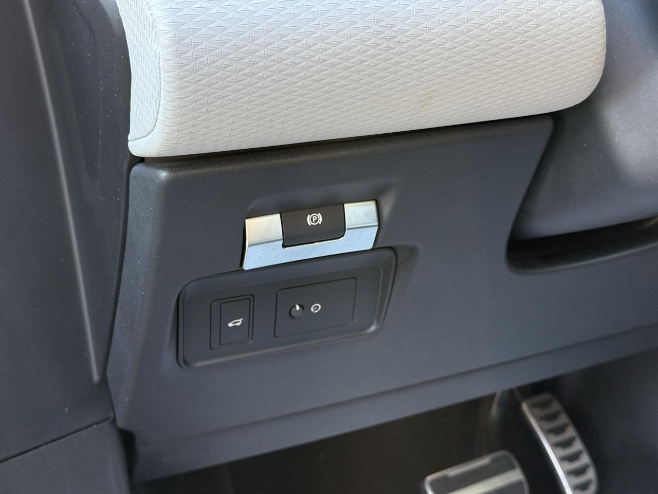 Land Rover Range Rover Evoque R-Dynamic S 2022