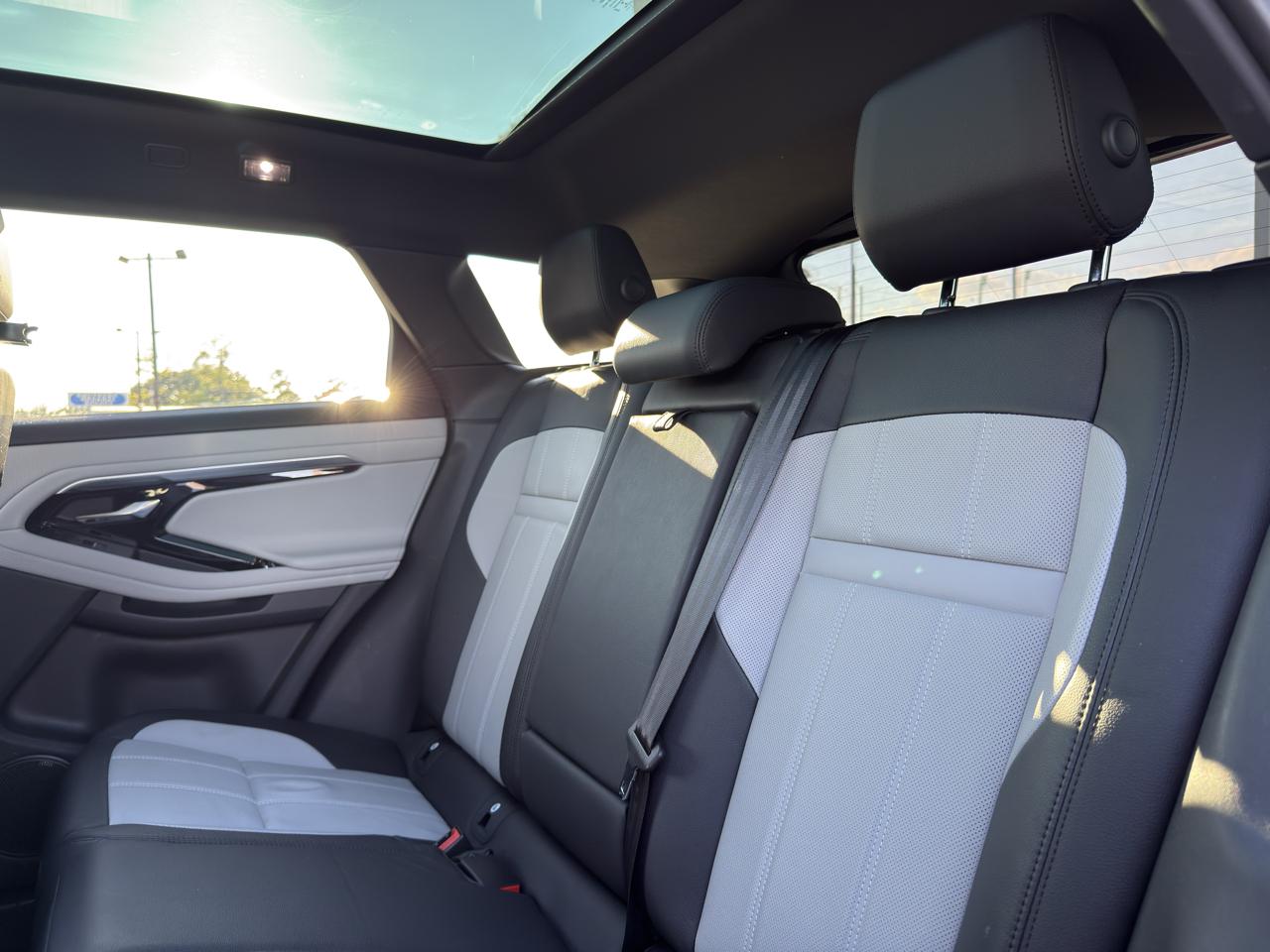 Land Rover Range Rover Evoque R-Dynamic S 2022