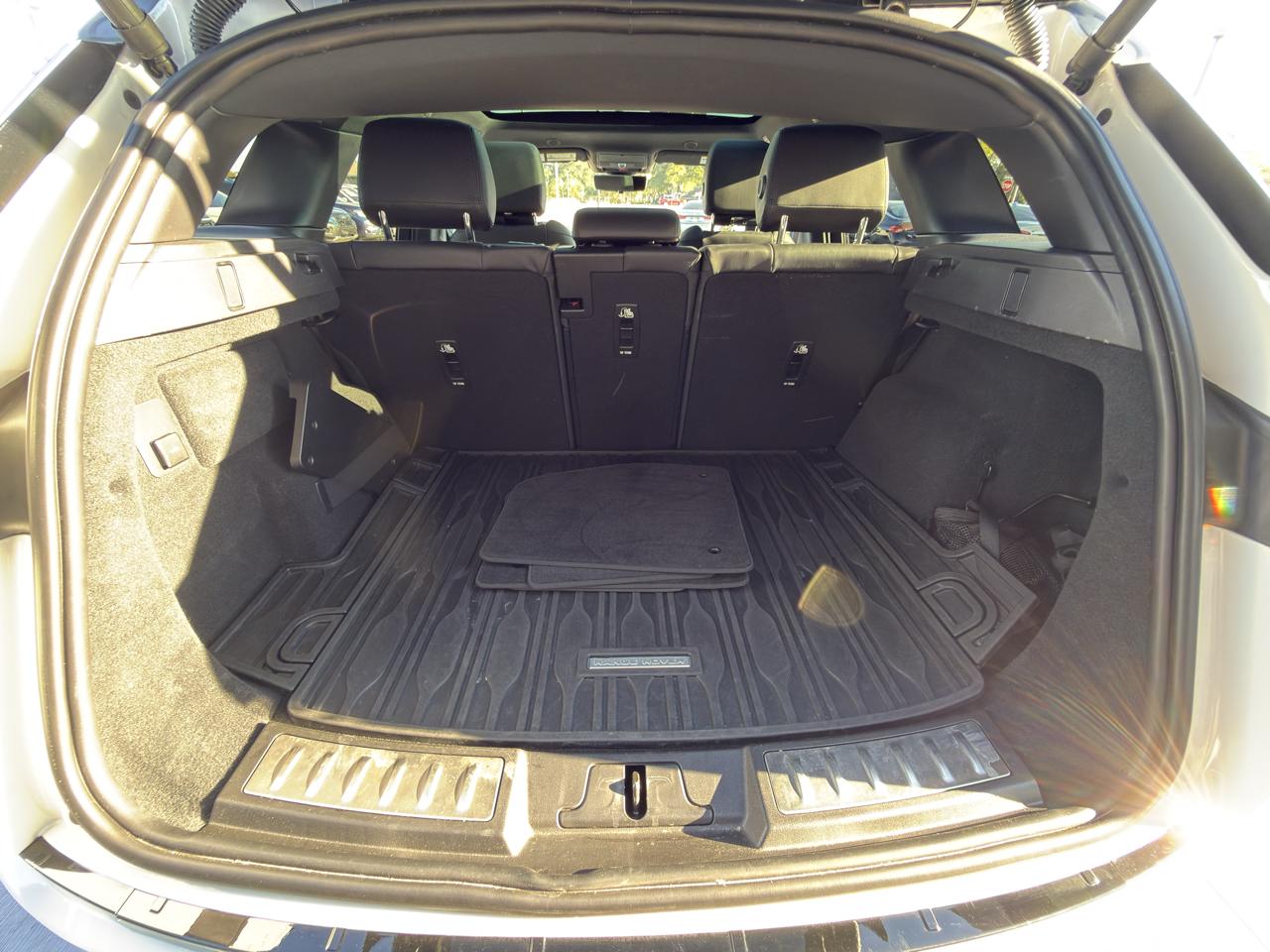 Land Rover Range Rover Evoque R-Dynamic S 2022