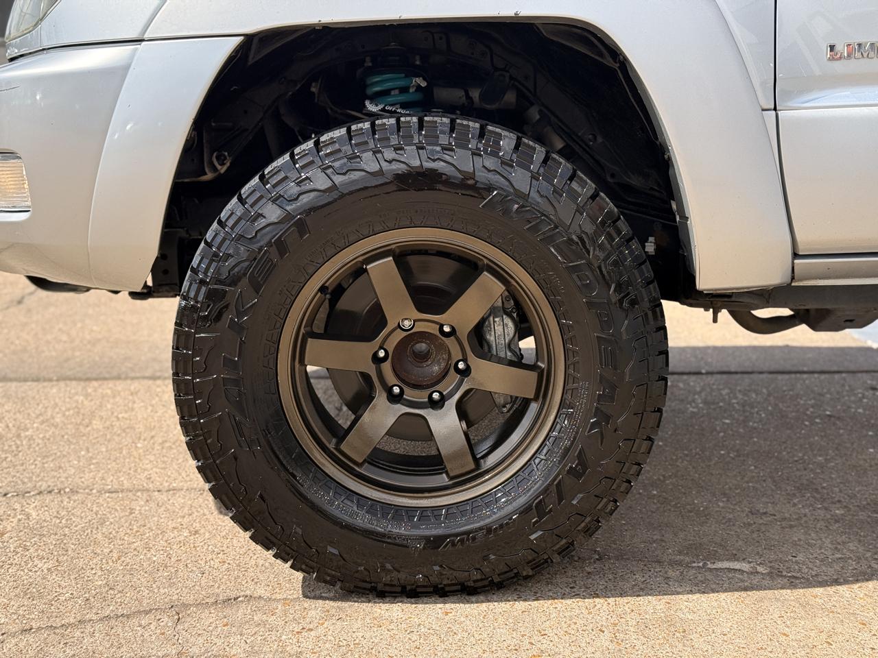 Toyota 4Runner Limited 2WD 2004