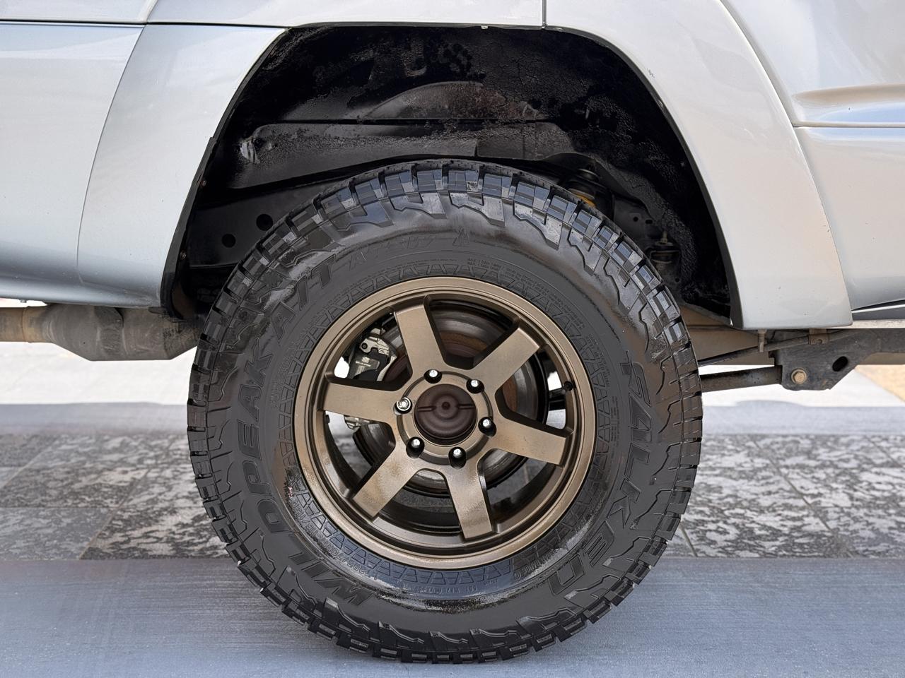 Toyota 4Runner Limited 2WD 2004