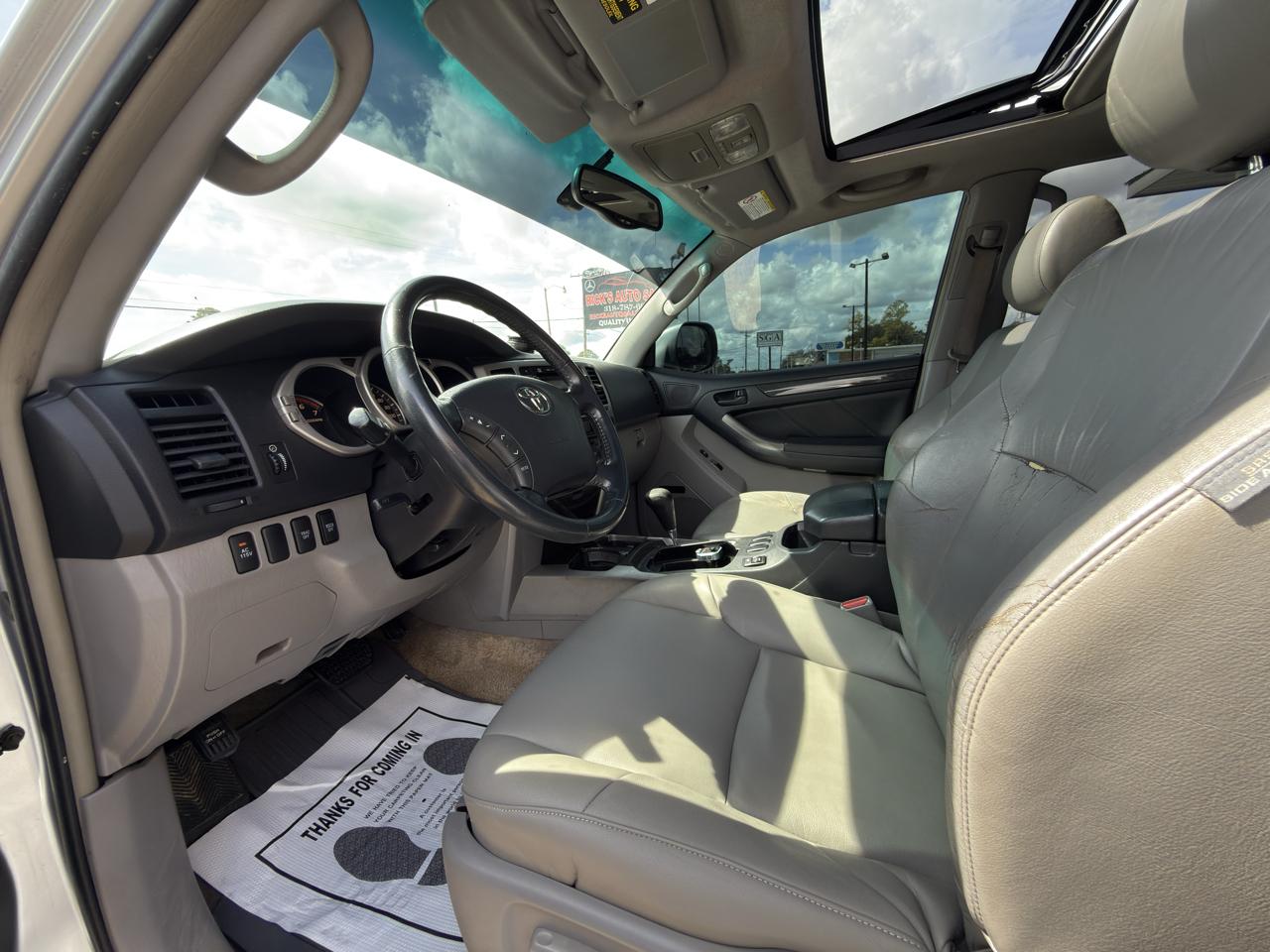 Toyota 4Runner Limited 2WD 2004