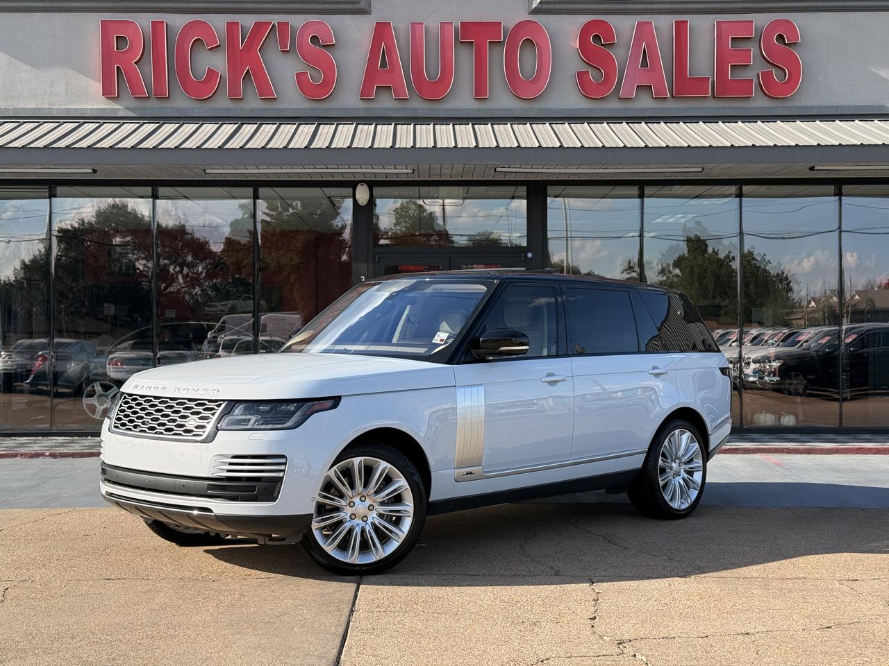 2020 Land Rover Range Rover P525 HSE LWB