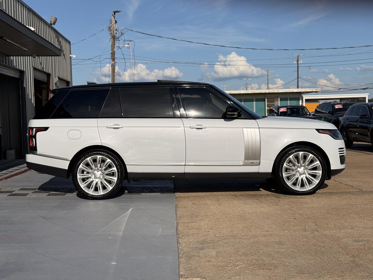 Land Rover Range Rover P525 HSE LWB 2020